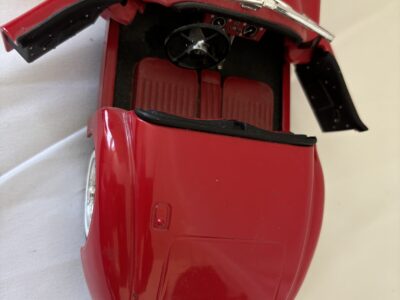 Red Jaguar 1948 XK-120 1:18 Diecast by ERTL