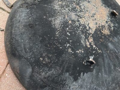 Heavy iron Western Cowboy 24" Wok or Pan with Horseshoe Handles