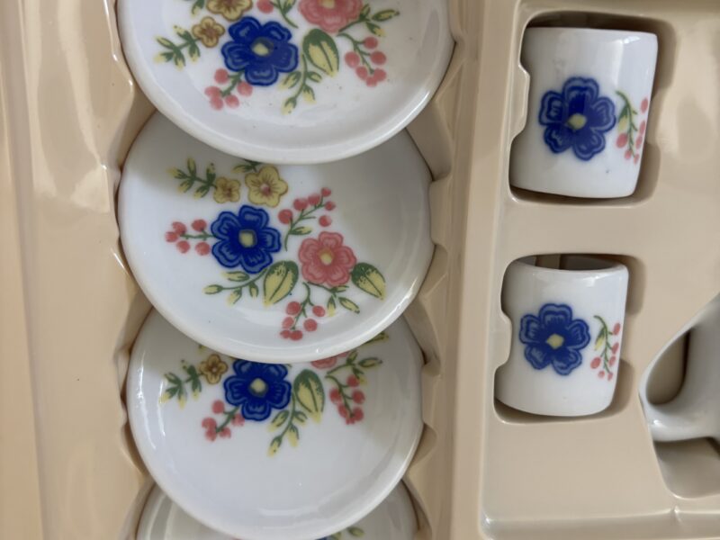 Kid connection China Tea set vintage set from the 1990s