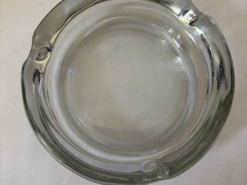 Round 3-3/4" clear glass ashtray
