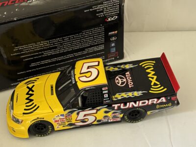 2007 XM Toyota Tundra 1/24 Diecast CFS Mike Skinner Condender series