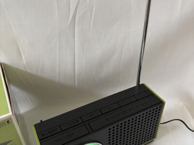 REALTONE 1967 Portable AM/FM Clock Radio Retro Green