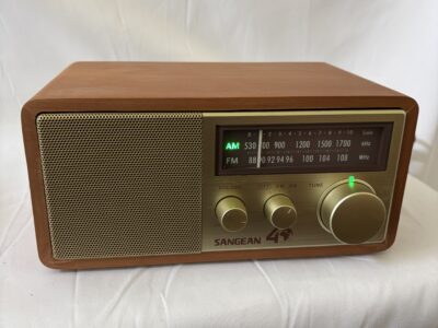 SANGEAN WR-11SE 40th Anniversary AM/FM Walnut Analog