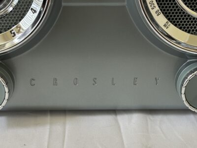 CROSLEY 1952 Coloradio Analog AM /FM Radio with Clock