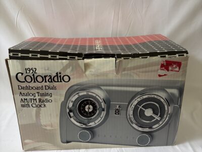 CROSLEY 1952 Coloradio Analog AM /FM Radio with Clock