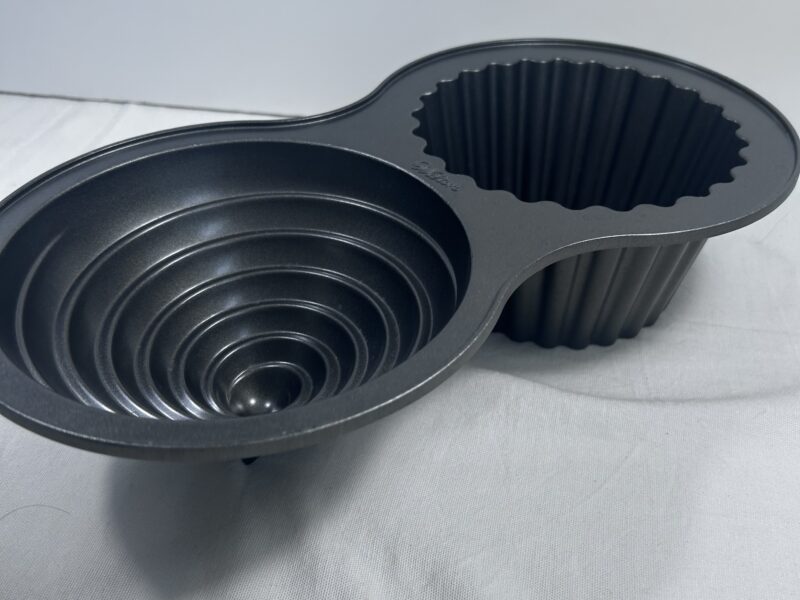 Wilton Giant Cupcake Pan Baking Mold Large 3D Non-Stick Cake Birthday Party